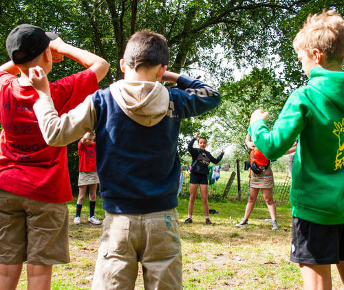 rakwi's aan het spelen